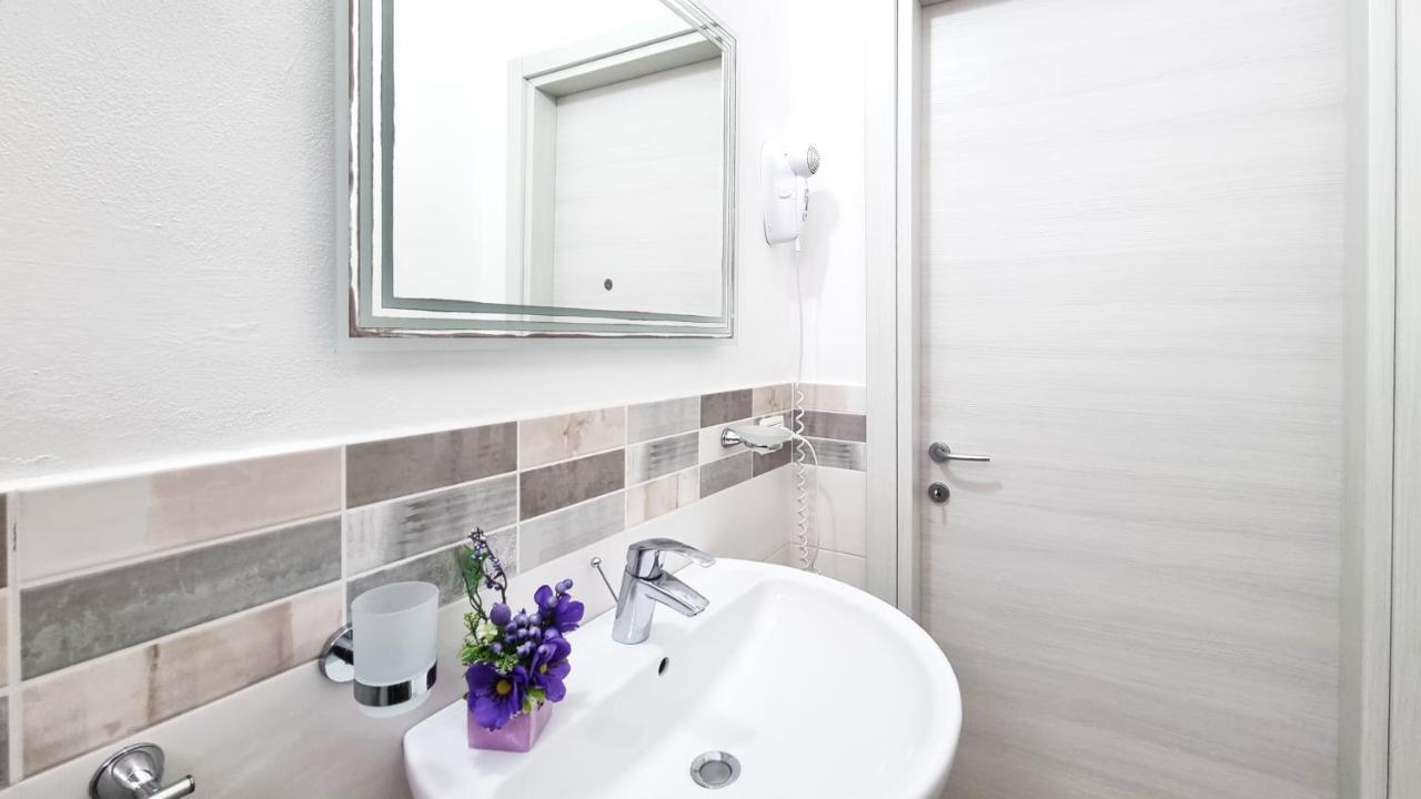 Casa Iris Apartment Capoliveri  Luaran gambar